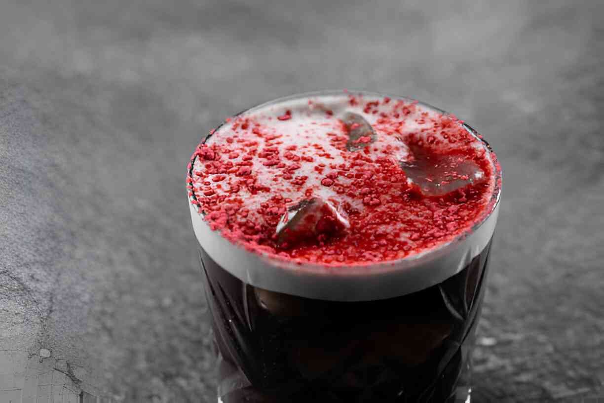 Velvet Bourbon Cream Cocktail Recipe - Drinks